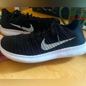 Nike Free RN Flyknit Black/White -Women size 11